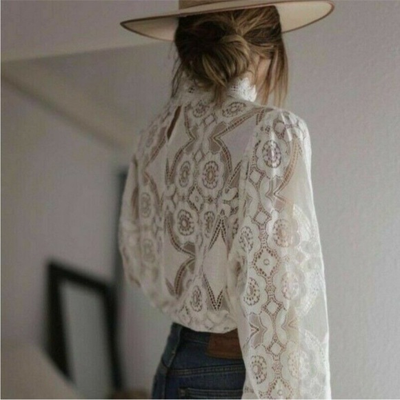 2 LEFT!BLOWOUT SALE! New Bohemian White Lace Long Sleeve Blouse - Picture 3 of 7